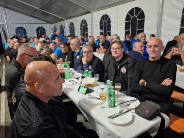 Otvori galeriju viber_slika_2024-09-21_21-38-48-684.jpg