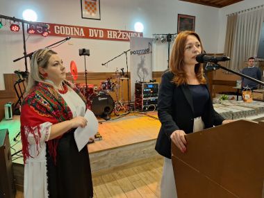 Otvori galeriju izlozba_vina 10.jpg