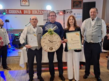 Otvori galeriju izlozba_vina 21.jpg