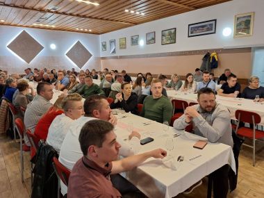 Otvori galeriju izlozba_vina 6.jpg