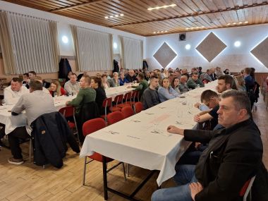 Otvori galeriju izlozba_vina 7.jpg