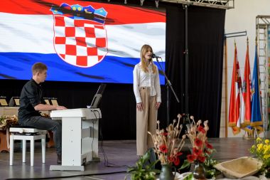 Svecana_sjednica_Trnovec 3 .jpg