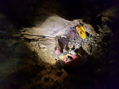 Otvori galeriju gliboka_jama 1.jpg