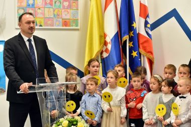 gnm kamen temeljac za dv 21.JPG