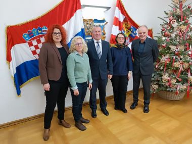 040123_ugovor gospodarska kola_2.jpg