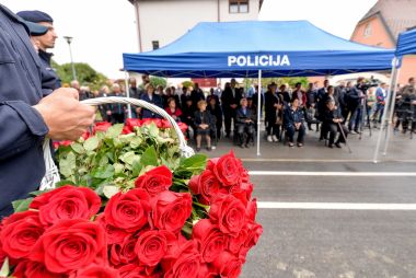 o_1ffqhatkgh6kjj6k161r83ob3v.jpeg