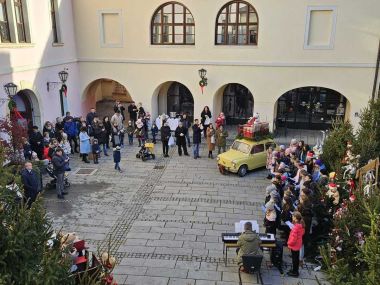 advent u atriju_05.jpg