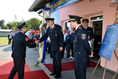 dvd_slokovec_100_godina_2026 6.jpg