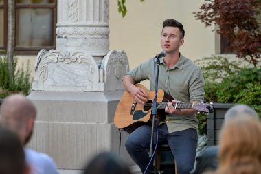 poetsko-glazbena-vecer 16.jpg
