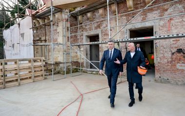 Premijer_Plenkovic_arboretum_Opeka 6 .jpg