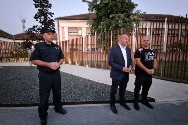 Ispracaj biciklista VZZ 007.jpg