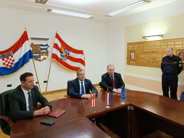 020323_Dan CZ_11.jpg