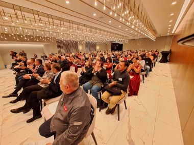 Otvori galeriju 121124-conpasta_1.jpg