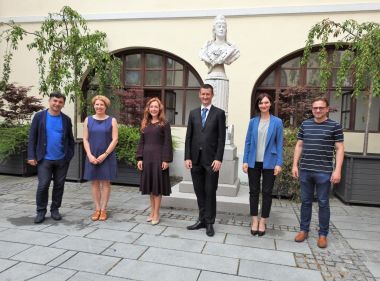 Otvori galeriju potpisivanje_ugovor_projektiranje_centralni_operacijski_blok_velike_srpanj_20212.JPG