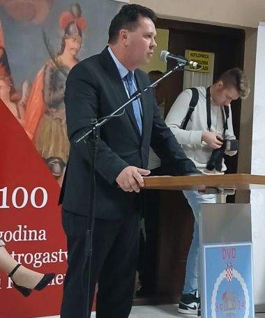 dvd_kelemen_100_godina_2024 5.jpg