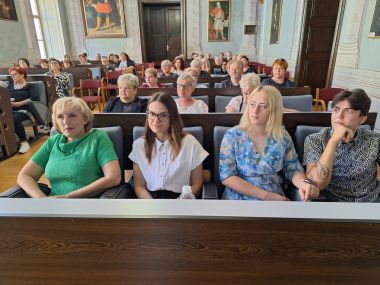 okrugli stol udomiteljstvo 10.jpg
