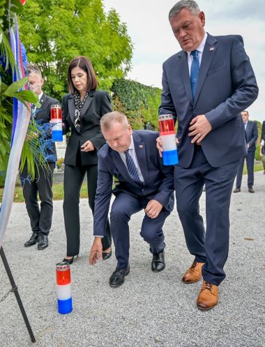 Polaganje_vijenaca 21.jpg