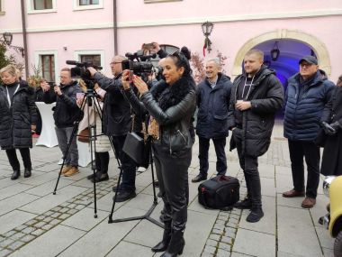 Otvori galeriju prijem_novinari_03.jpg