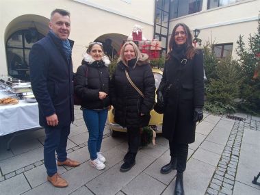 Otvori galeriju prijem_novinari_05.jpg