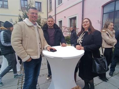 Otvori galeriju prijem_novinari_08.jpg