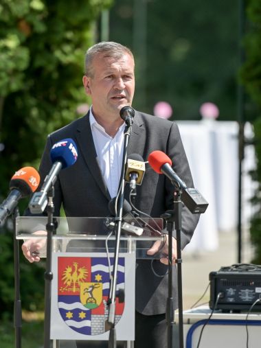 Medicinska-RC-potpisivanje_ugovora 7.jpg