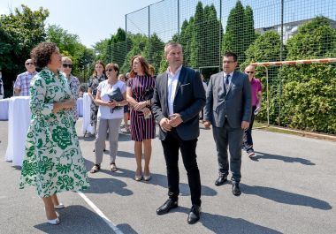 Medicinska-RC-potpisivanje_ugovora 9.jpg