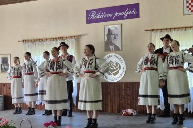 rikicevo proljece 4.jpg