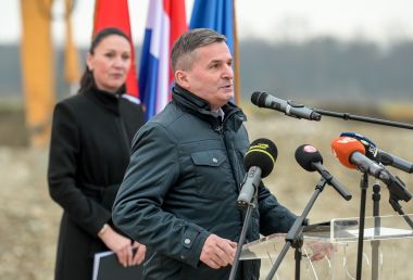 Polaganje_kamena_temeljca 17.JPG