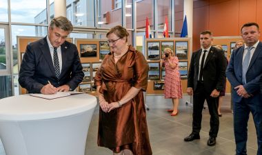 svecana_sjednica_vz_zupanija_skupstina_otvorenje_os_sveti_ilija_2022 2.jpg