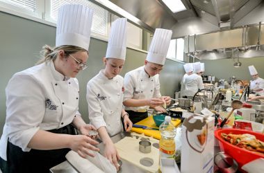 Otvori galeriju Gospodarska_skola 19.JPG