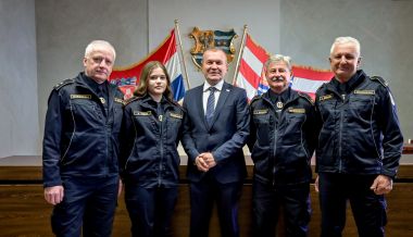 Otvori galeriju Vatrogasci_prijem 33.jpg