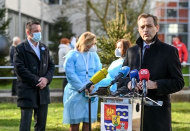 Otvori galeriju 090421_cijepljenje gospodarska_4 Medium.jpg