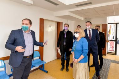 Otvori galeriju 300321_Dom_zdravlja_Novi_Marof _1 Medium.jpg