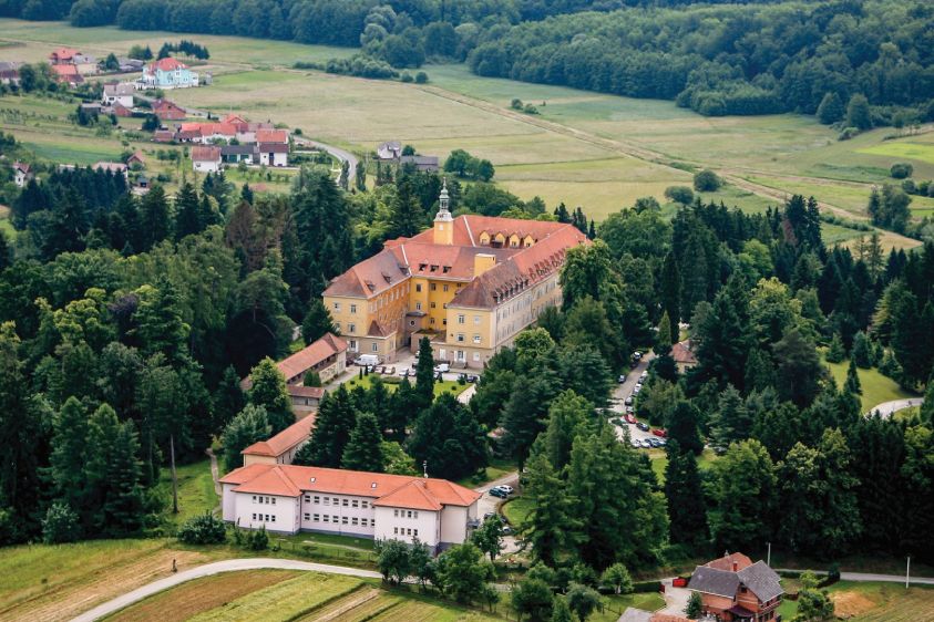 10 Klenovnik