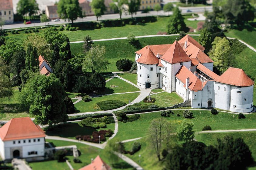 19 Stari Grad