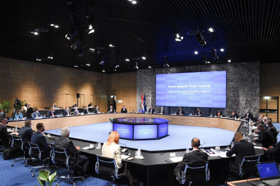 Župan Anđelko Stričak na radnom sastanku s članovima Vlade RH i ostalim županima