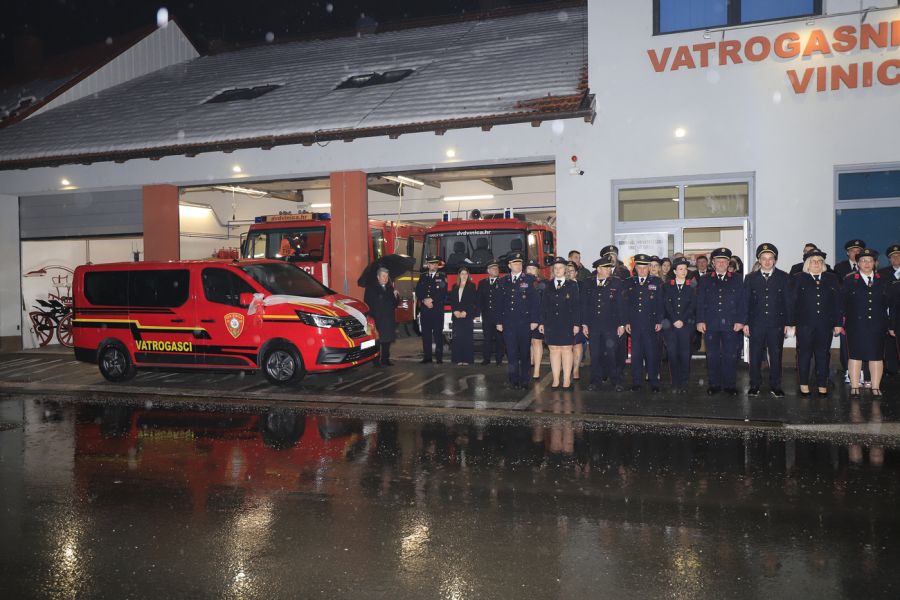 DVD Vinica održalo 137. izvje&scaron;tajno-izbornu sjednicu i preuzelo novo kombi vozilo &ndash; Ivica Lazar izabran za predsjednika i u trećem mandatu