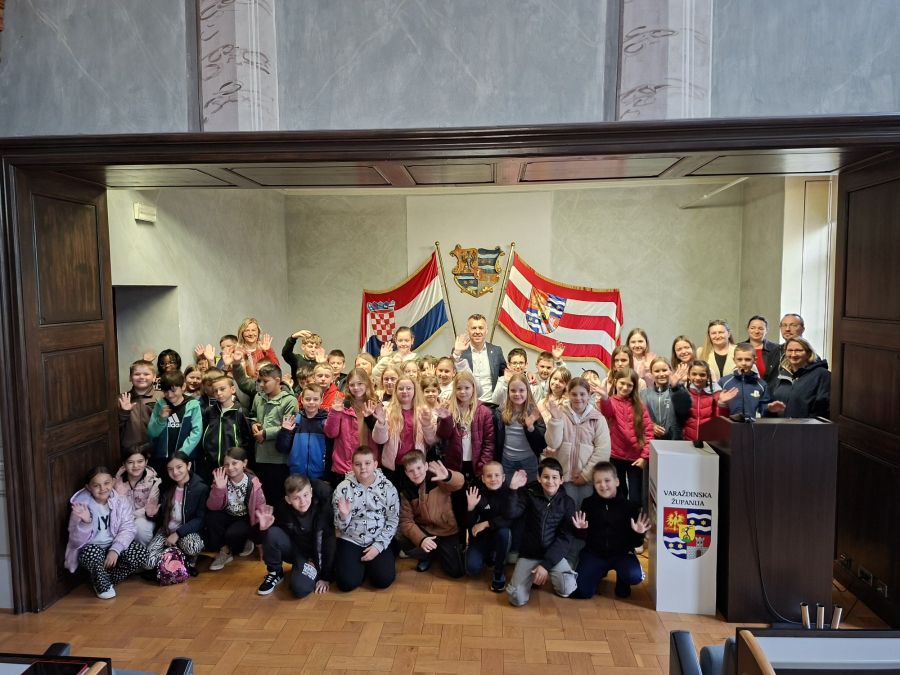 Učenici Osnovne &scaron;kole Cestica posjetili Županijsku palaču