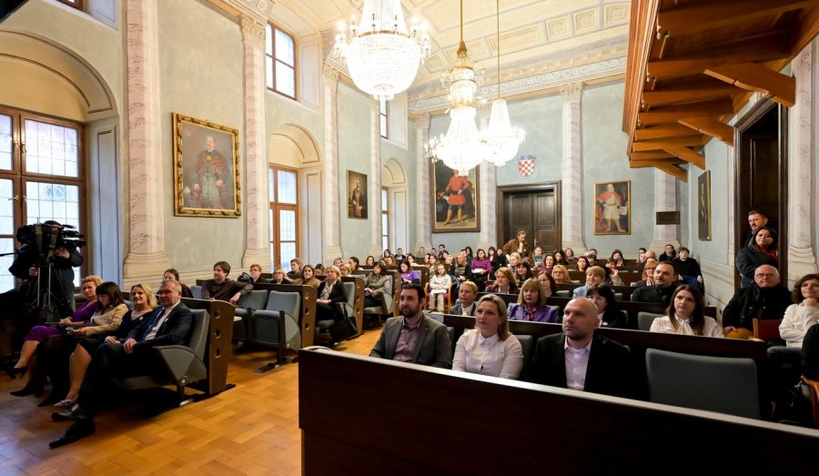 Održan Simpozij &bdquo;Živjeti s epilepsijom&ldquo;; Stručnjaci poručuju: epilepsija se može liječiti, a život živjeti punim plućima