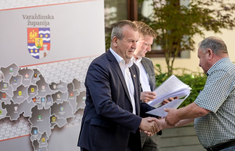 Za ugradnju solarnih elektrana ili dokumentaciju Županija građanima dodijelila 111.000 eura potpora, Stričak: Sljedeće godine sredstva ćemo udvostručiti  