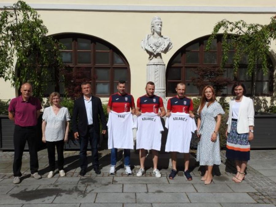 Priređen prijem za zlatne rukometaše, osvajače Europskog prvenstva u rukometu za gluhe i nagluhe osobe