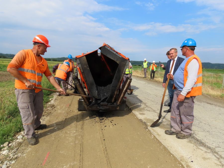 Počeli radovi na Novove&scaron;koj cesti, uz koju će biti obnovljeno jo&scaron; 30 dionica prometnica u Varaždinskoj županiji&nbsp;&nbsp;&nbsp;