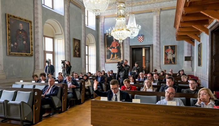Većina vijećnika Županijske skupštine izjasnila se protiv održavanja 4. sjednice po hitnom postupku