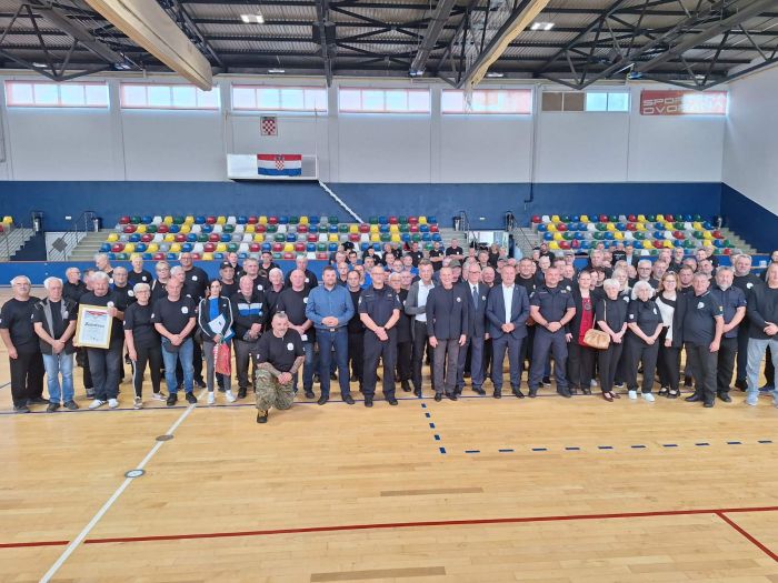 U Sportskoj dvorani Graberje održano 30. sportsko natjecanje dragovoljaca i veterana Domovinskog rata Republike Hrvatske Podružnice Varaždinske županije posvećeno Dini Kuniću