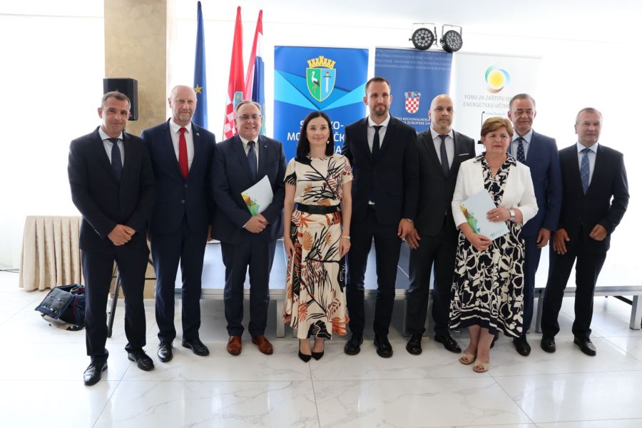 Dodijeljeni ugovori za financiranje RCGO Pi&scaron;kornica &ndash; potpisivanju prisustvovali župani Stričak, Kolar, Posavec i Koren