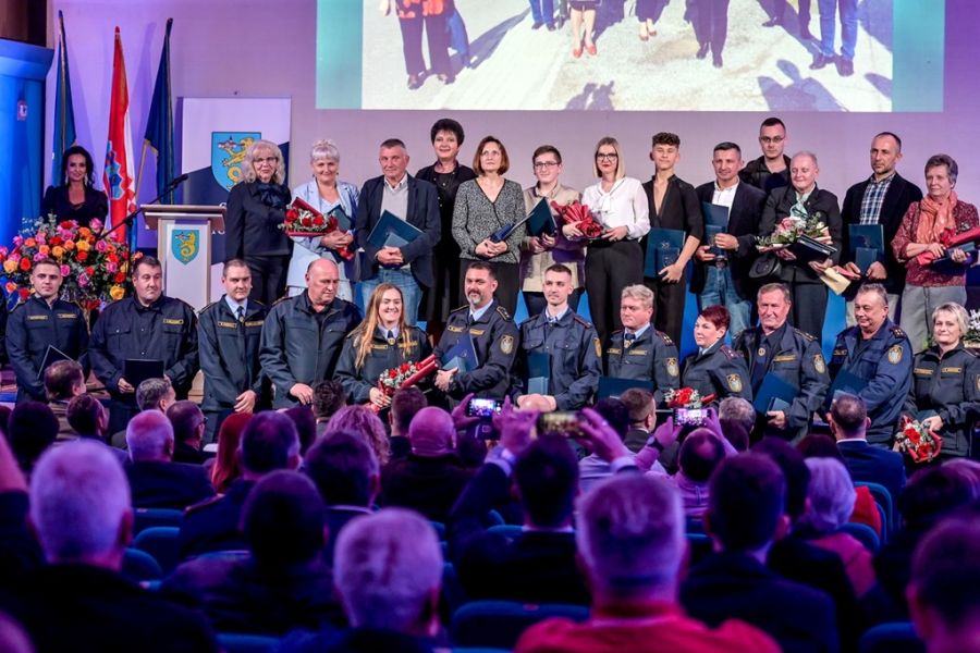 Održana svečana sjednica Gradskog vijeća Varaždinskih Toplica, Ratković: Svakom smo godinom sve bliži vraćanju sjaja na&scaron;em malom biseru, upravo onakvog kakav zaslužuje imati!