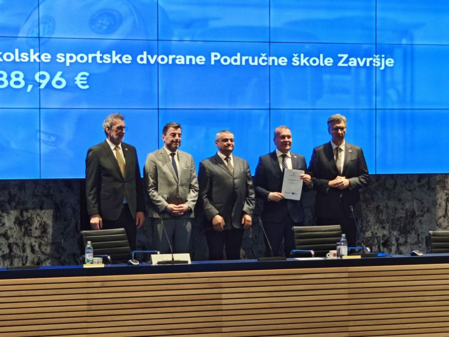Nova ulaganja Varaždinske županije: ugovorena EU sredstva za &scaron;kolske dvorane u Ključu i Zavr&scaron;ju