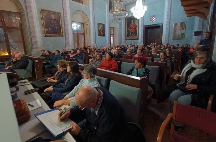 Veliki interes poljoprivrednika za predavanje o novom Zakonu o fiskalizaciji