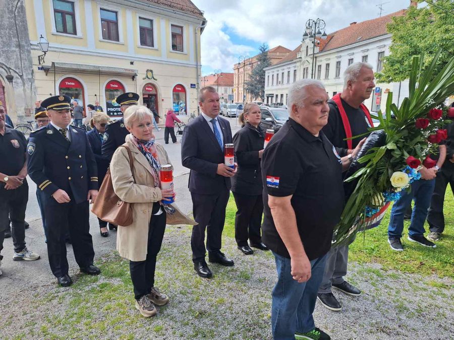 Održana komemoracija u znak sjećanja na poginule policajce u Borovu 1991. godine