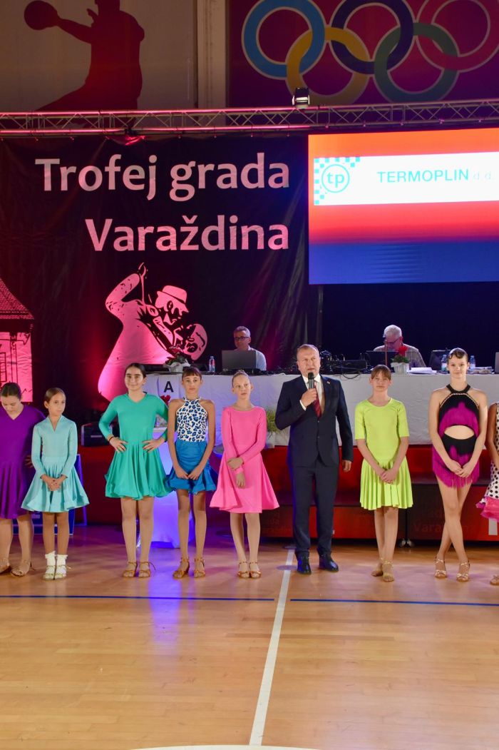 U Sportskoj dvorani Graberje u Varaždinu održani tradicionalni &quot;Trofej grada Varaždina 2025&quot; koji je okupio više od 700 sudionika iz nekoliko zemalja